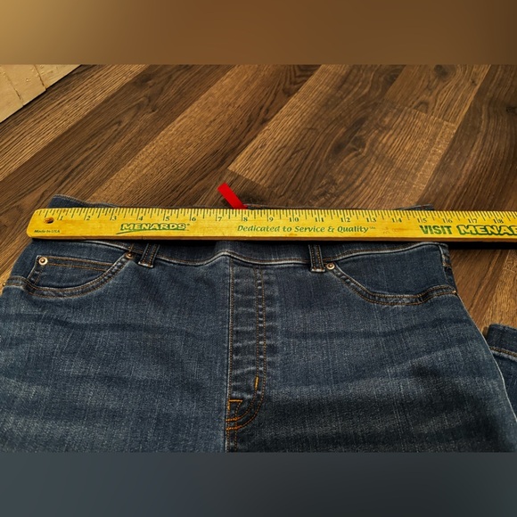 SPANX Dark Blue Flare Women's Jeans pull on size large minimal denim - Picture 7 of 10